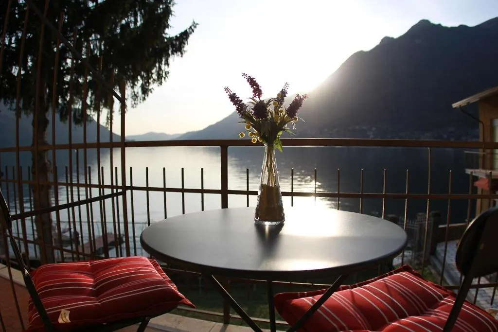 Lake Como Beach Resort Waterfront Villas Italië